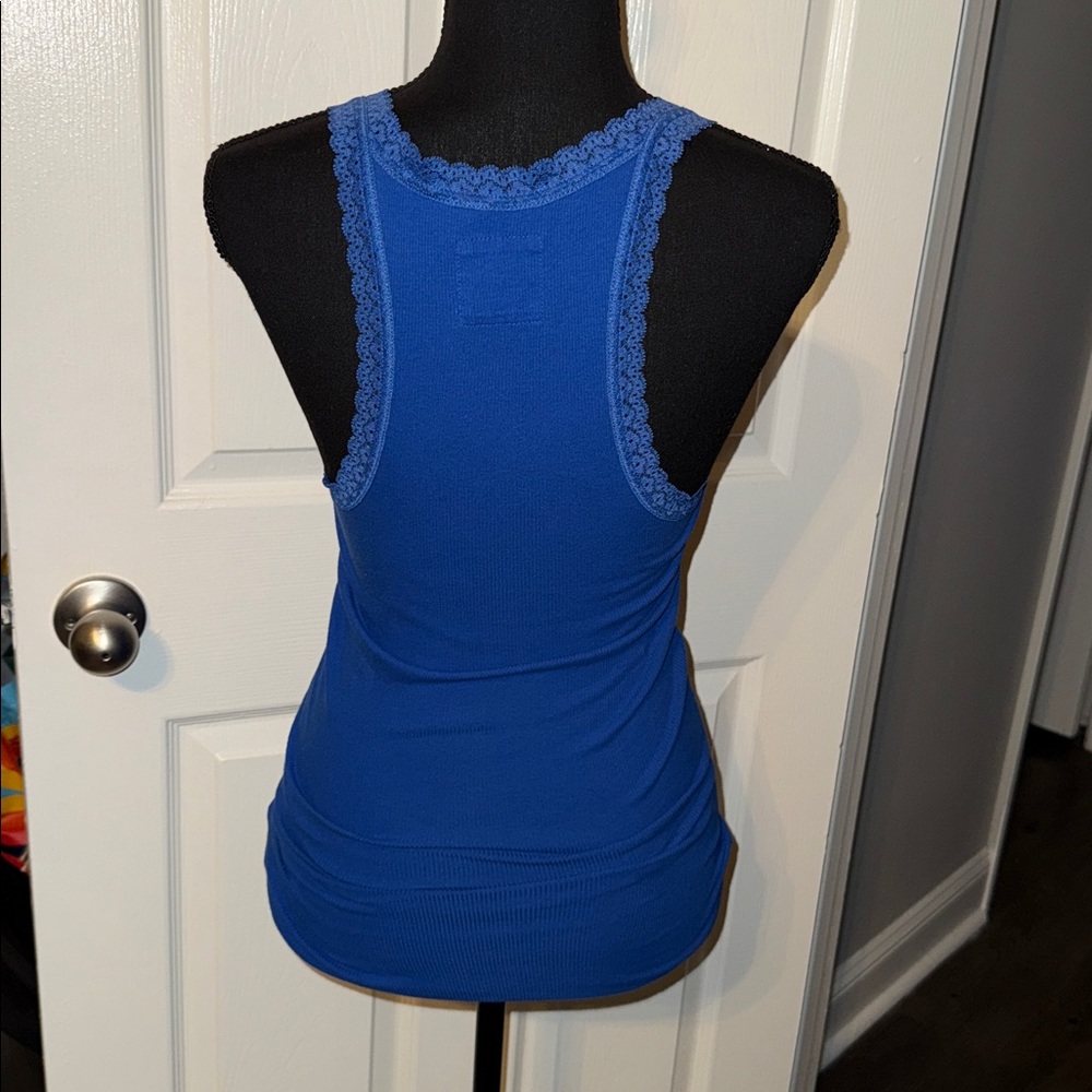 π€HOLLISTER RARE Y2K ROYAL BLUE LACE RIBBON TANK TOP SIZE Mπ€ - Picture 10 of 10
